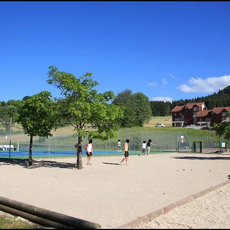 4 Personnes, Pied Des Pistes Et Vtt Metabief